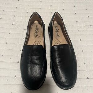 Life Stride Black Leather Slip-On Loafers Perfect for Flight Attendants